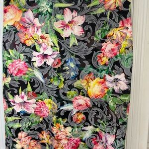 New York & Company Black Floral Pencil Skirt